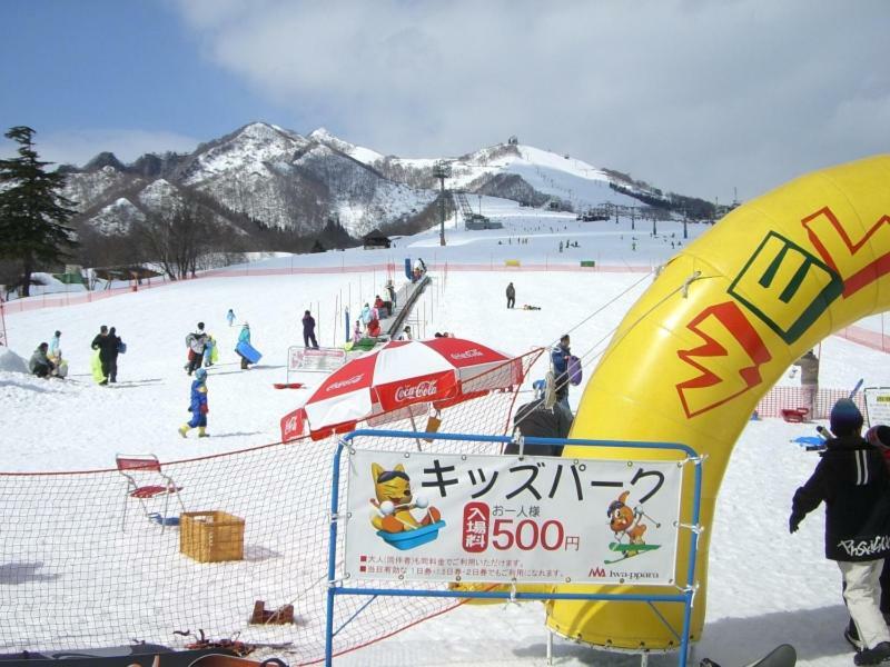 Hotel Chalet Yuzawa Ginsui Yuzawa (Niigata) Exterior foto